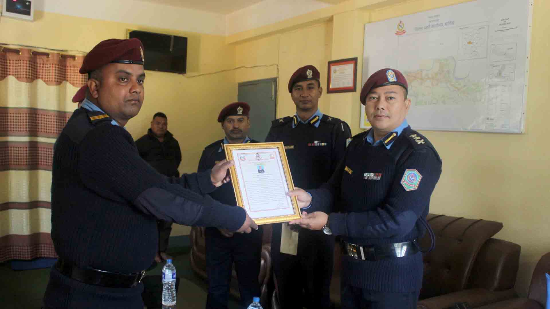 प्रहरी हवल्दार काशीराम काफ्ले उत्कृष्ट प्रहरी घोषित
