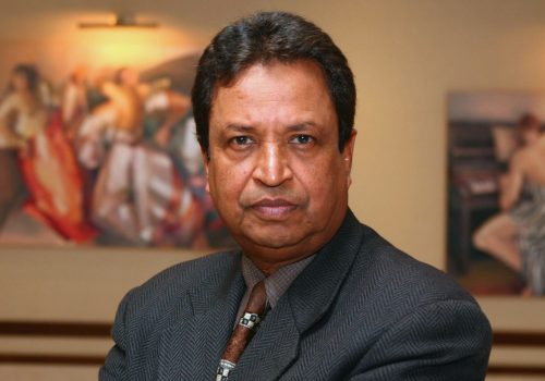 विनोद चौधरीको पद खारेजीको माग गर्दै निर्वाचन आयोगमा उजुरी