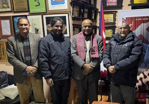 एकीकृत समाजवादीका पोलिटव्यूरो सदस्य यदुवंश झा एमालेमा