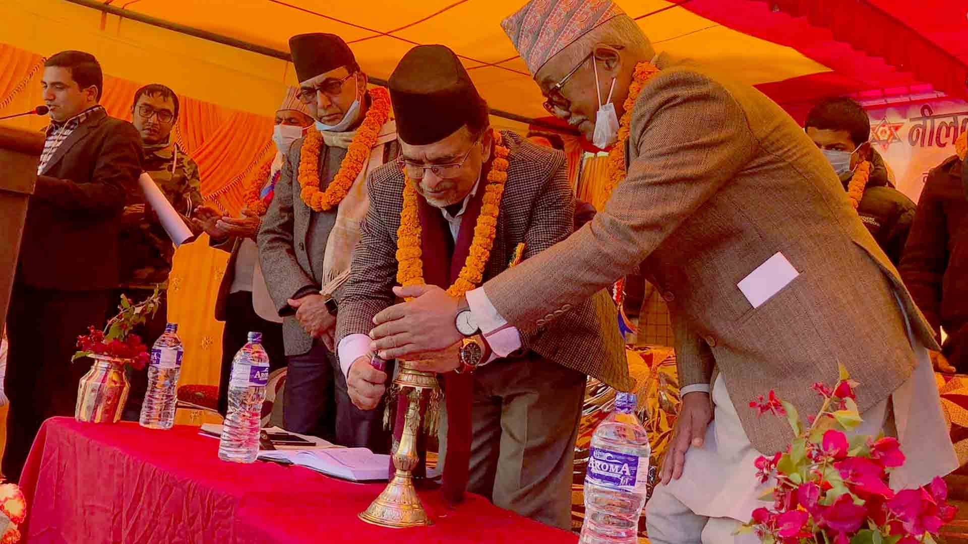 नीलकण्ठ क्याम्पसको अधुरो भवन निर्माण गर्न सहयोग गर्ने मुख्यमन्त्री पाण्डेको बचन