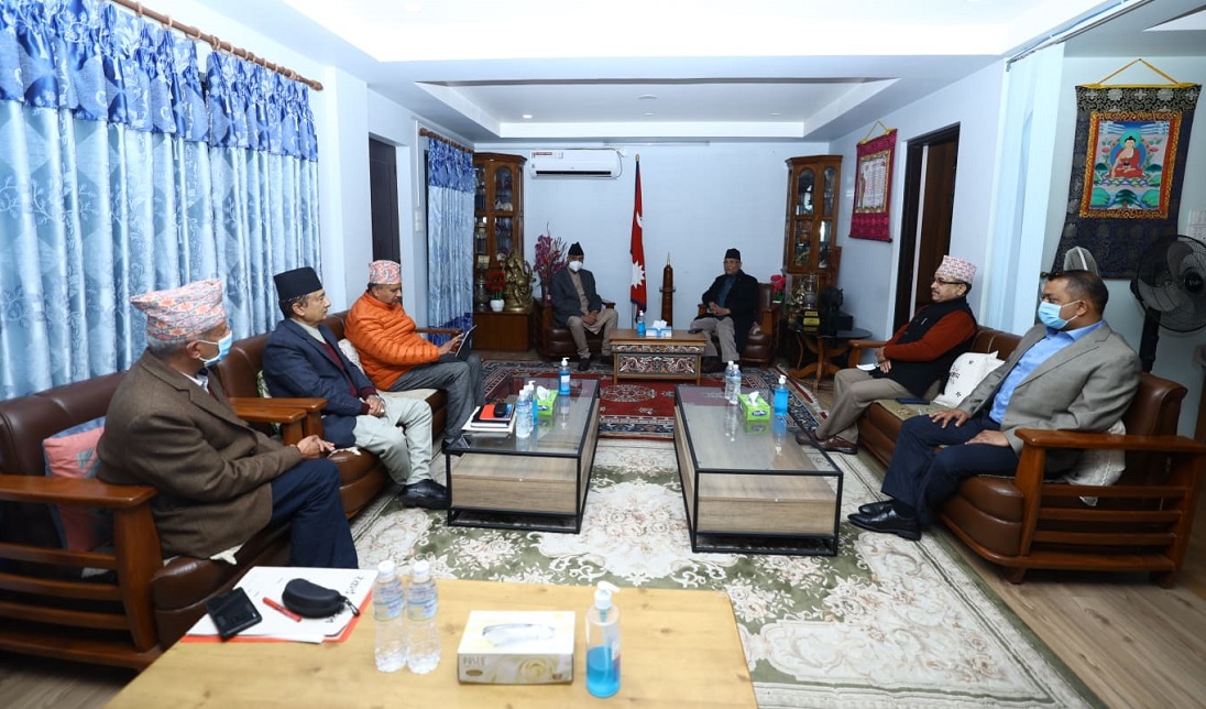 ओली देखाउने, दाहाल र नेपाललाई गलाउने