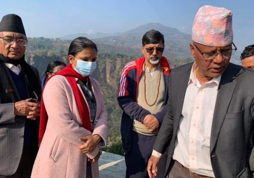 एमसीसी संसदमाः अर्थमन्त्री शर्मा गुप्तेश्वर महादेवको दर्शनमा