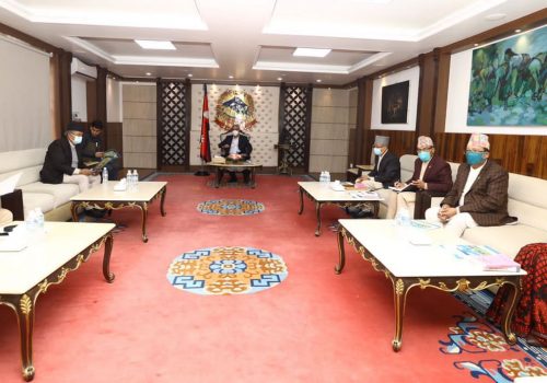 गठबन्धनका शीर्ष नेताबीच छलफल : गठबन्धन टुट्न नदिने, एमसिसी सहमतिमा पास गर्ने