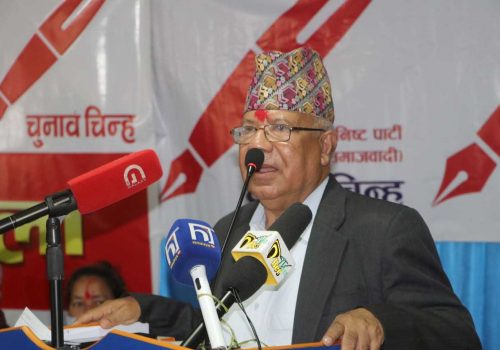 ‘केपी बा आइ लभ यु’ भनेर कम्युनिष्ट पार्टी चल्दैन : अध्यक्ष नेपाल