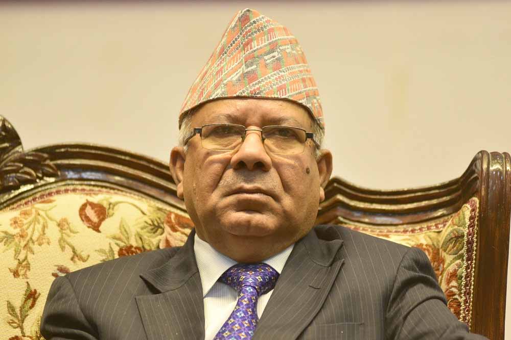 सांसद पद थमौतीको माग गर्दै माधव नेपालले दायर गरेको रिटको सुनुवाइ हुँदै