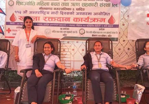 ११२ औँ अन्तराष्ट्रिय नारी दिवसमा धादिङका ८० जनाद्धारा रक्तदान