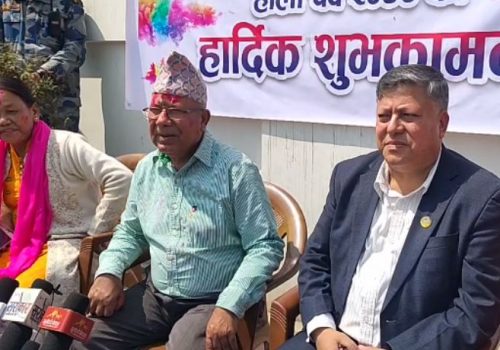 ३० वैशाखको निर्वाचनले प्रतिगामीलाई दण्डित गर्छ : माधव नेपाल