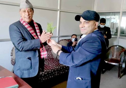 बागमती सरकारको निर्णय धमाधम उल्टाउँदै अदालत:धादिङसहित ८ जिल्ला अस्पतालका अध्यक्षको पुनर्बहाली