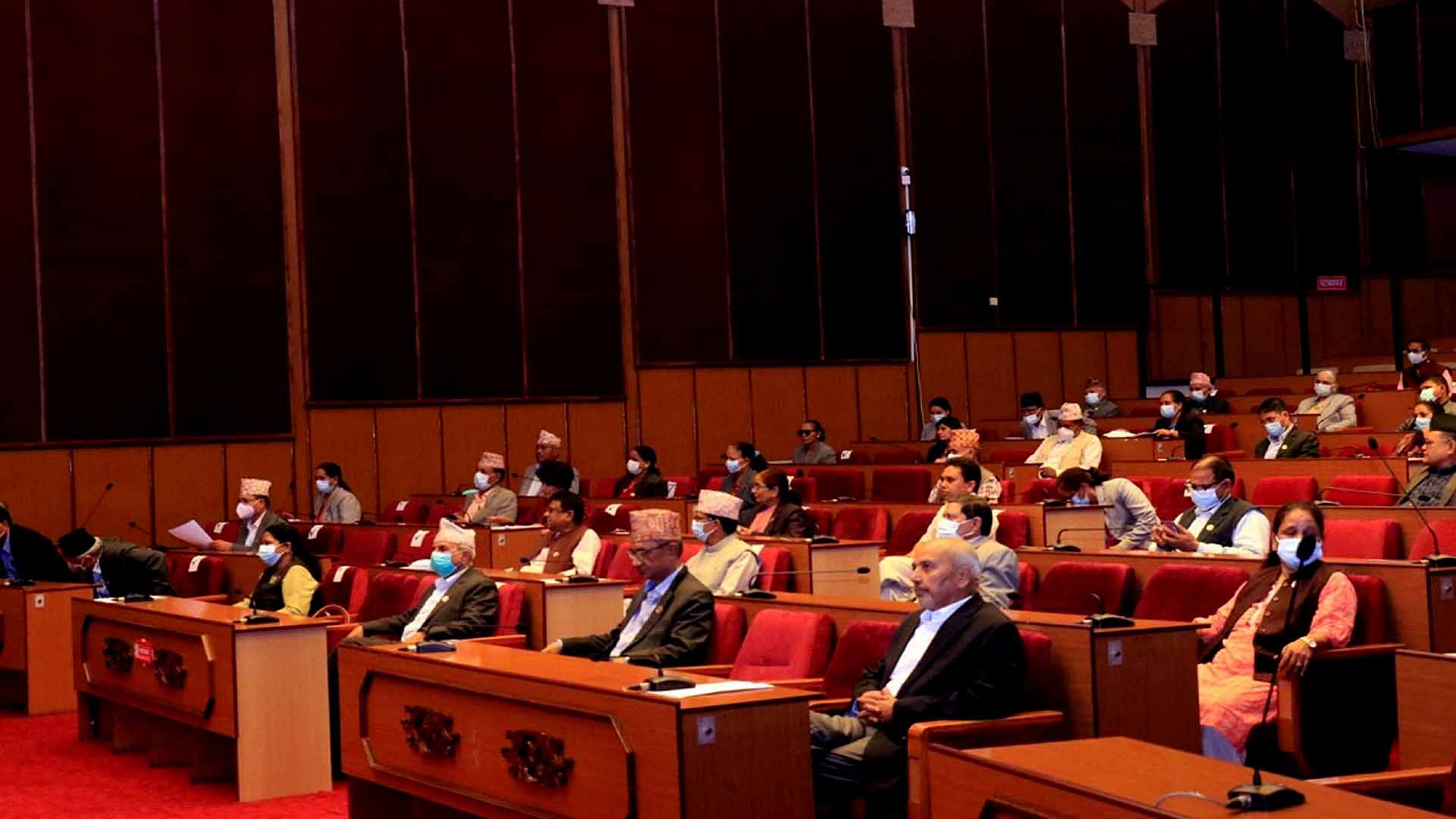 राष्ट्रियसभाका नवनिर्वाचित १९ सदस्यले लिए शपथ