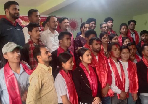 रक्तिम रेग्मीको संयोजकत्वमा अनेरास्ववियु धादिङको आयोजक कमिटी गठन
