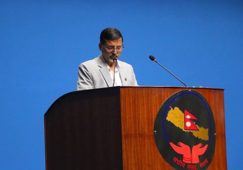 अर्थमन्त्री शर्माले दिए राजीनामा