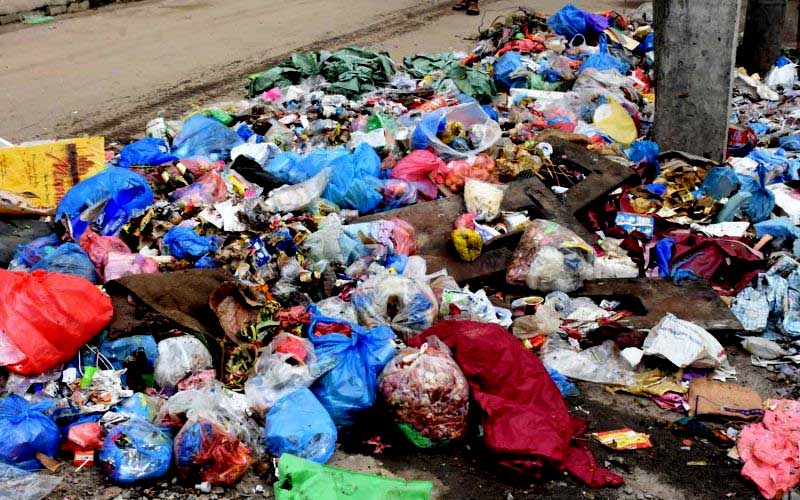 एक हप्ताभित्र सबै फोहर व्यवस्थापन गर्न निर्देशन