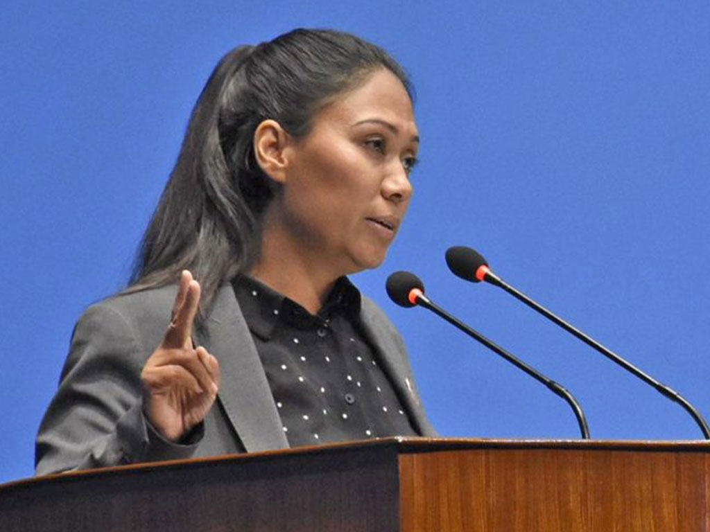 ‘महिला नेत्रीलाई चेली नभनियोस्’