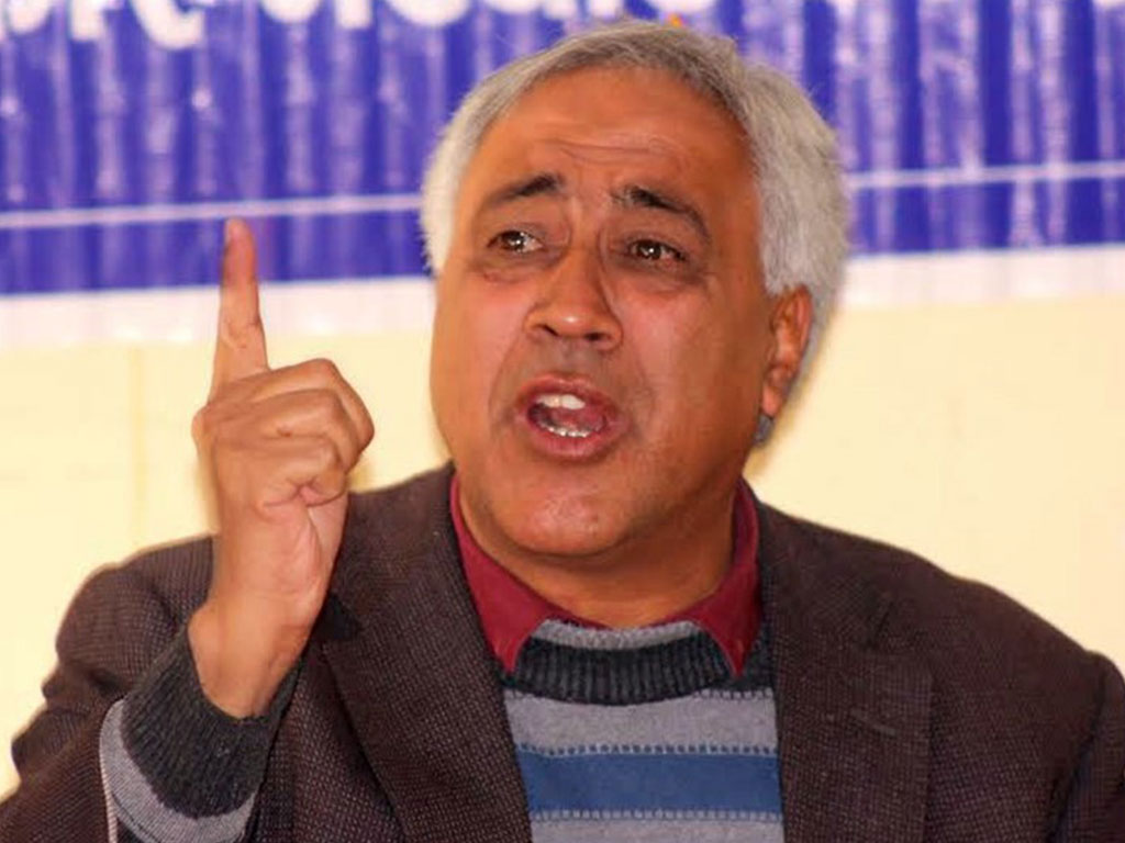 ग्यास सिलिन्डर विस्फोटबाट कांग्रेस नेता चन्द्र भण्डारी घाइते