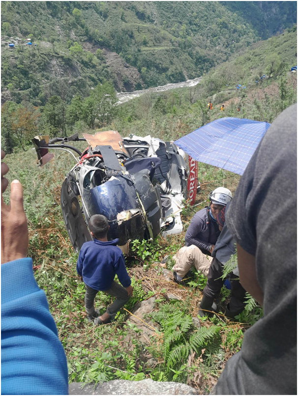 हेलिकोप्टर दुर्घटना अपडेट : घाइतेको उद्धार हुँदै